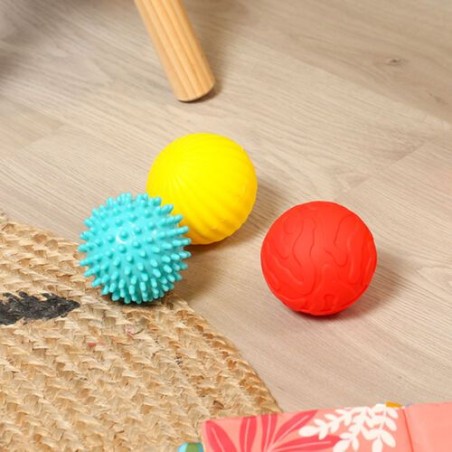3 balles sensorielles