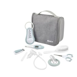 Trousse de toilettes avec 9...