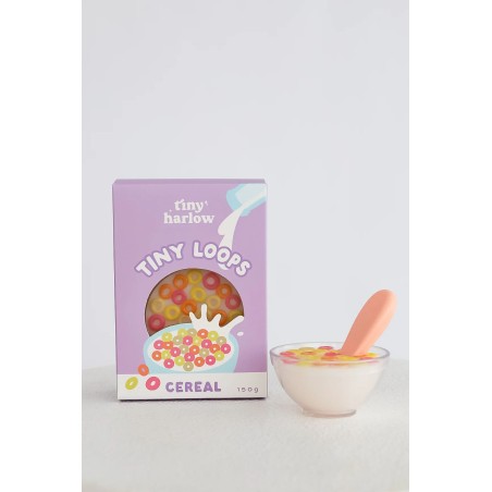 Petit pot avec cuillère - Bol avec céréales